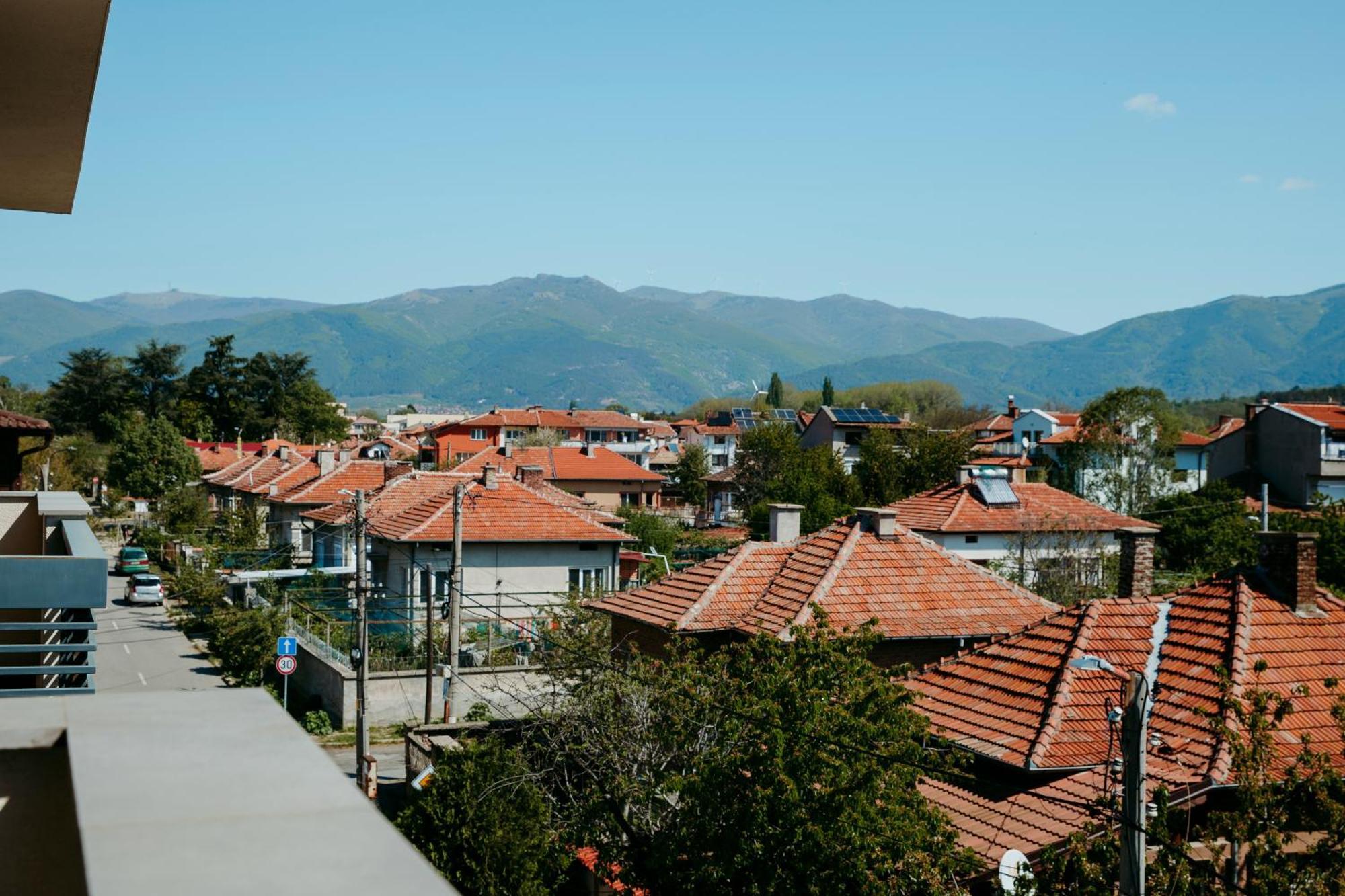 Rose Valley Apartment Kazanlŭk Exterior foto